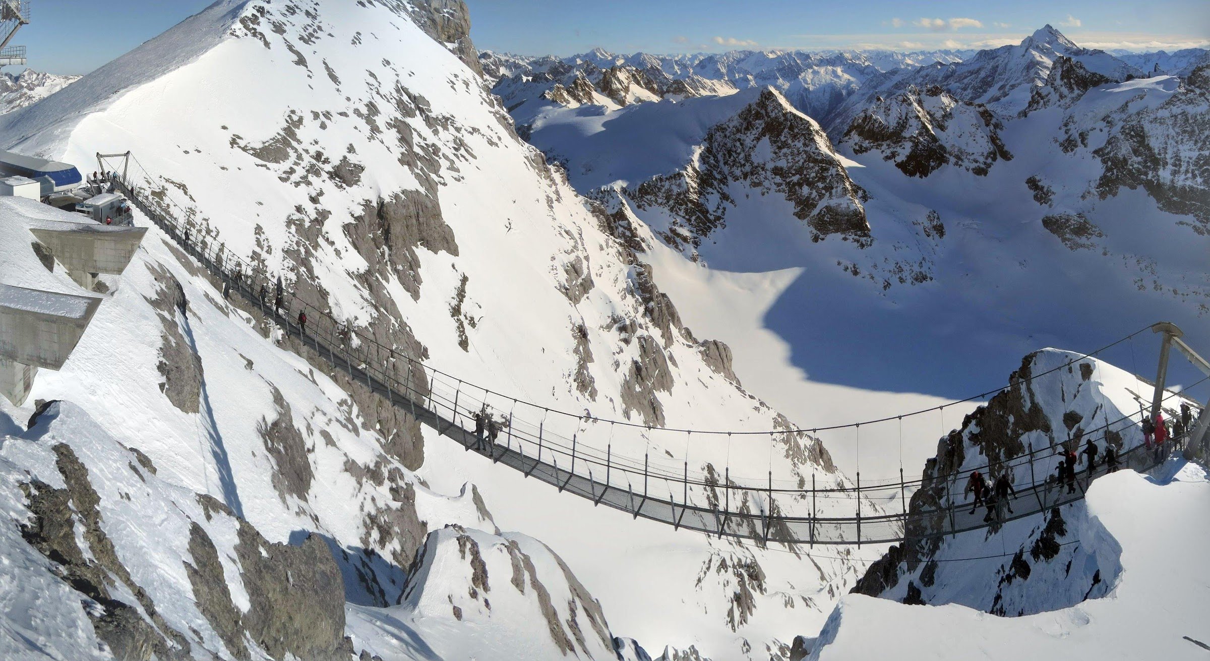Titlis Cliff Walk